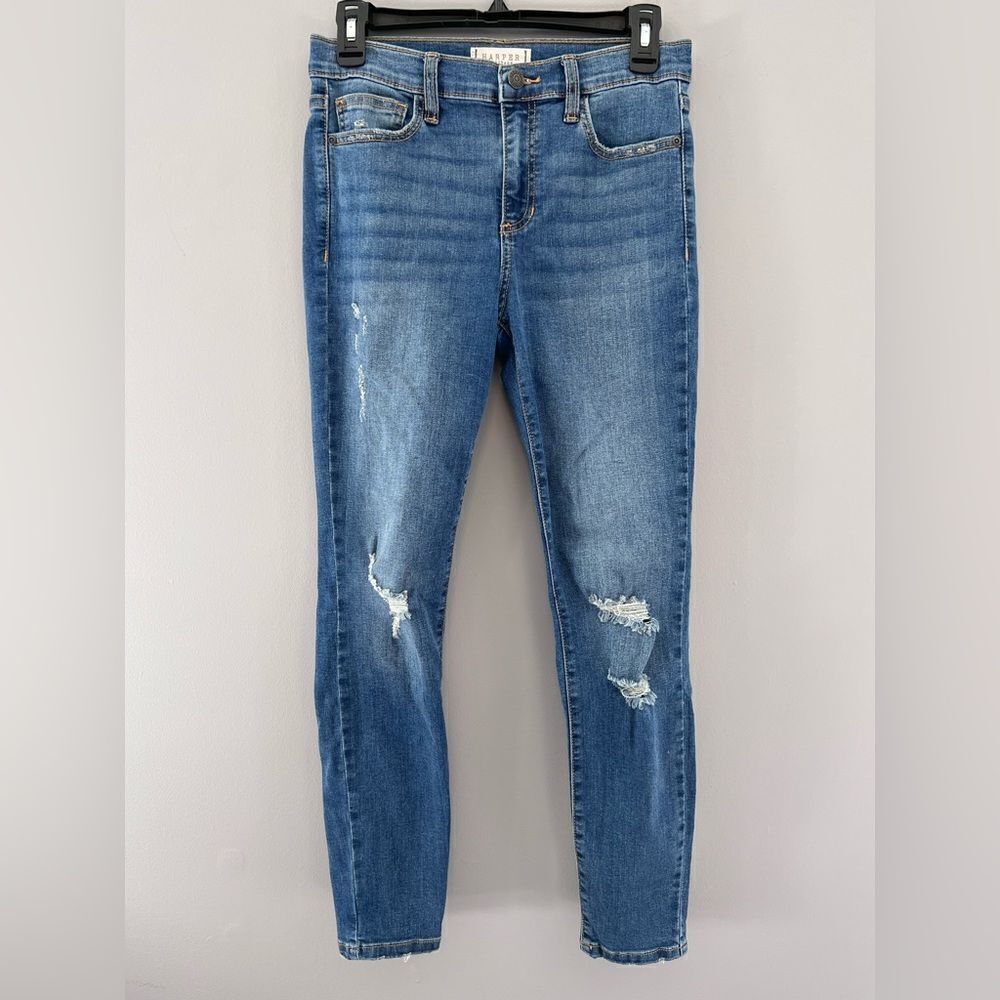 Harper Heritage  Womens Distressed Jeans, size 28